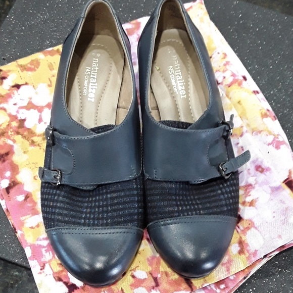 Naturalizer Shoes - Naturualizer slip on